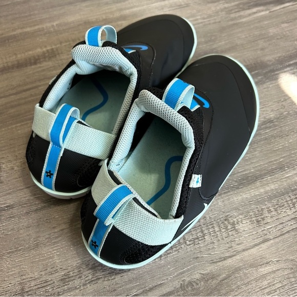 Nike Air Zoom Pulse Nurse Medical Shoe Sneaker - Picture 3 of 7